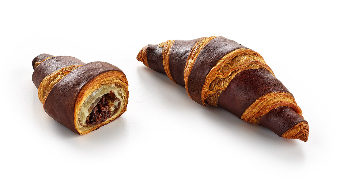 Croissant double colour choco filled